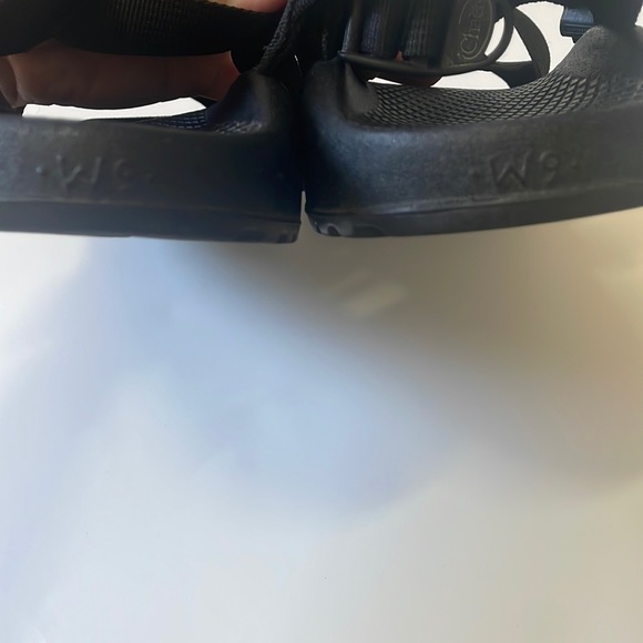 CHACO Z1 Classic Black Sandals - 9 - EXCELLENT Condition - Picture 3 of 4